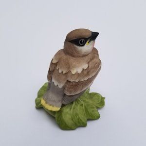 Boehm "Baby Cedar Waxwing" 432M